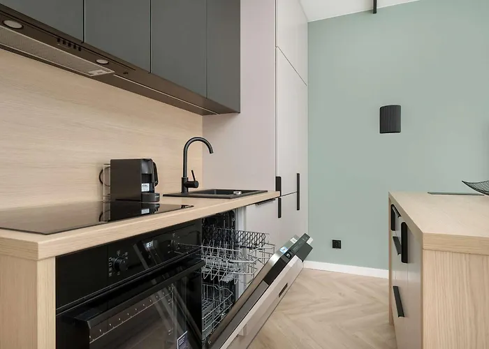 Elegant With Parking Near The Odra River By Renters Prestige דירה *