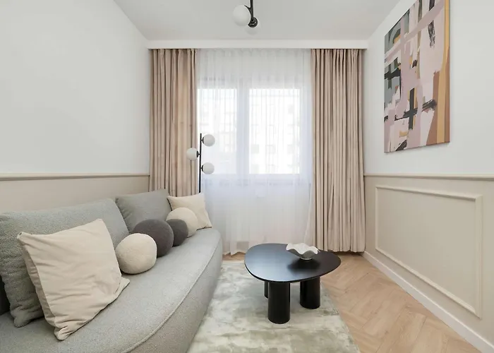 Elegant With Parking Near The Odra River By Renters Prestige