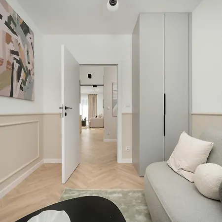 Elegant With Parking Near The Odra River By Renters Prestige Breslau