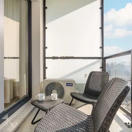 Elegant With Parking Near The Odra River By Renters Prestige 公寓 *